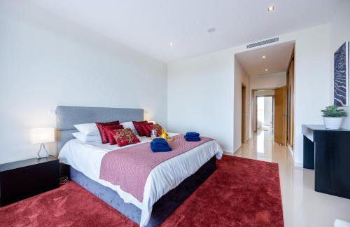 CoolHouses Algarve Lagos, 3 Bed modern Flat, outdoor & Indoor pools, Gym, Amor à Vida - Foto 18