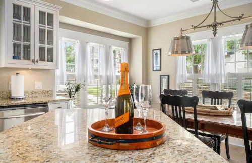 Lake Effect 3BR Home Steps to Everything 27 - Foto 25