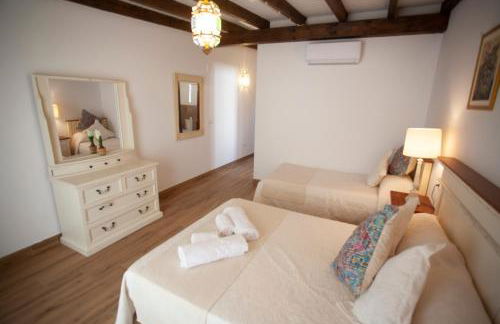 El Palacete de Cuevas - Foto 95