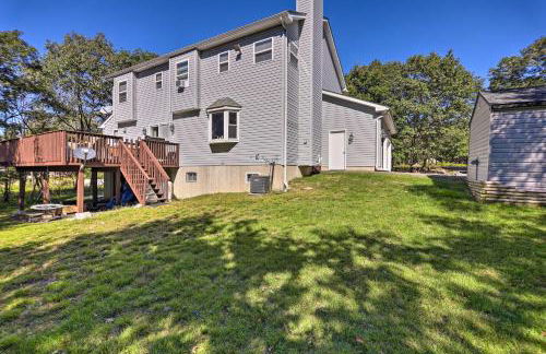 Hot Tub, Fire Pit and Lake Access Poconos Escape! - Foto 39