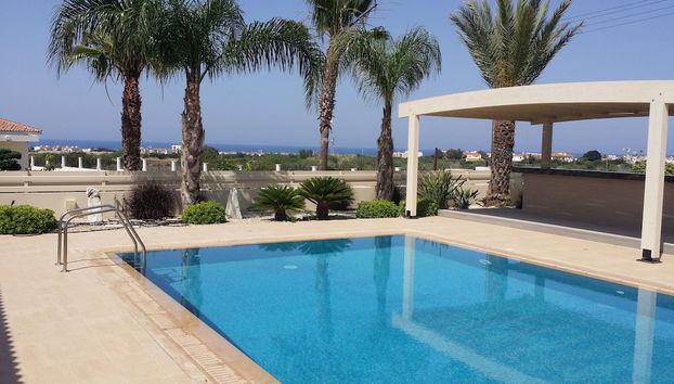 Noufaro Luxury Villa - Foto 5, Piscina al aire libre