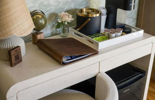 The Whale Suite Historic Coastal Luxury Newport - Foto 3