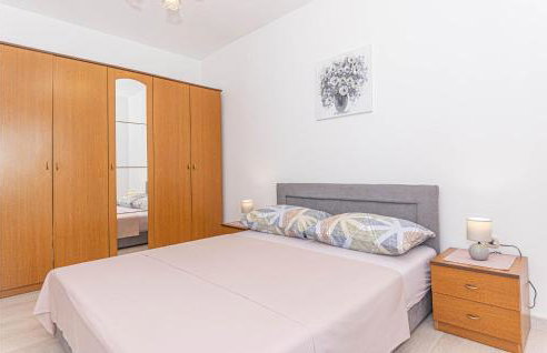 Awesome Apartment In Raslina - Foto 24