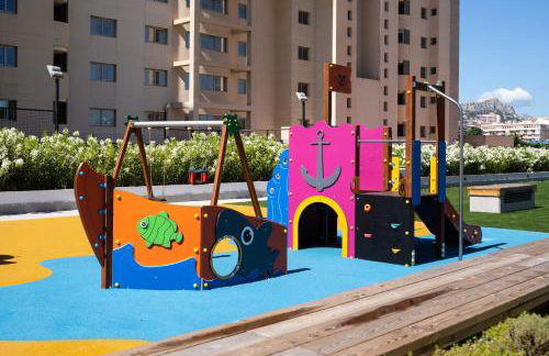 Apartamento de 3 dormitorios, piscina y parking - Photo 35