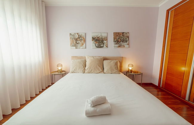 Pool Cinema Villa by Vacationy - Foto 29