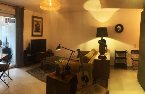 Proche Vieux-Port Mucem et plages T2 avec terrasse - Foto 13