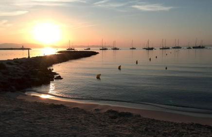 Port Hyeres Duplex plein Sud 200 M2 et 100 M2 de terrasse - Foto 30