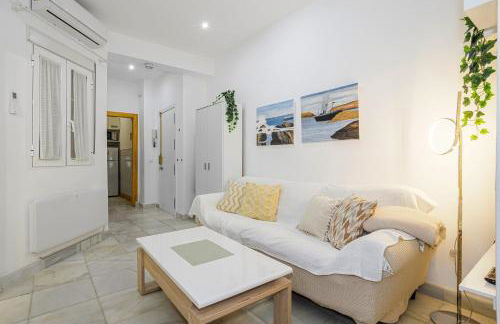 Bonito y muy fresco apartamento con patio privado - Photo 11