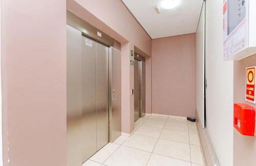 Ed. Ilha de Kynaros | Conforto e Praticidade no Bairro Novo Mundo | Gonzaga Stays - Foto 6