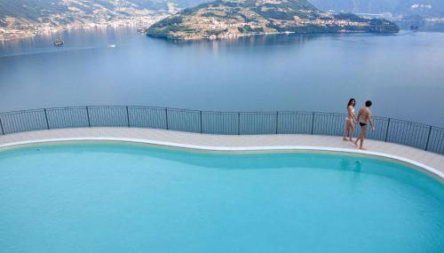 EnjoyIseoLake - La Villetta - Casa vacanze perfetta con giardino, vista lago e piscina - Photo 2