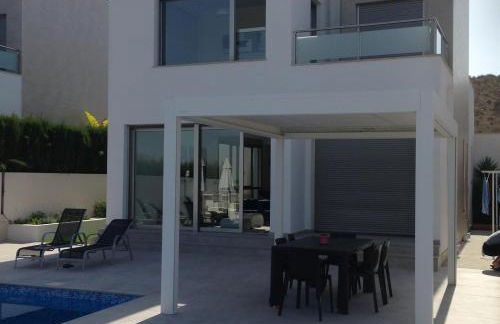 Modern Villa Frontline Golf - Foto 25