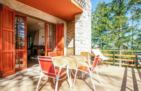 Gorgeous Home In V Di Montecopiolo - Foto 11