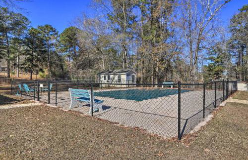 Sparta Lake Home with Deck and Boating Access! - Foto 25