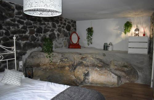 LA CASA AZUL, un oasis de calma, vistas impresionantes con PISCINA, SALTADOR, BARBACOA y acceso al río Asón - Foto 26