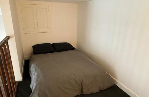 OULLINS T3 COSY 70M2 - 6 Pers 2 Chambre - 2 Mezzanines Métro & centre à Pied - Foto 50