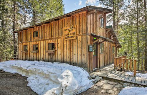 Private Yaak River Hideaway with Deck and Mtn Views! - Foto 26