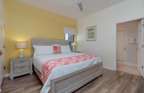 Serene 4-Bedroom Lakeview Retreat with South-Facing Pool & Sun-Drenched Outdoor Living - Foto 85