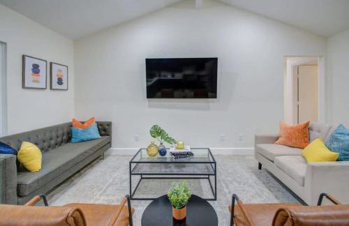 Serene 4-Bed Getaway - Hot tub & Fire Pit - Foto 8