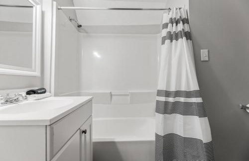 King Bed 2 TVs Fast Wifi Pet Friendly! - Foto 33