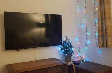 Beechcroft 2 bed part house - Photo 34