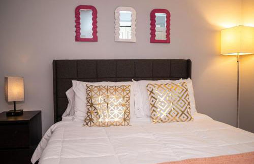 Lovely Home, centrally located! - Photo 21