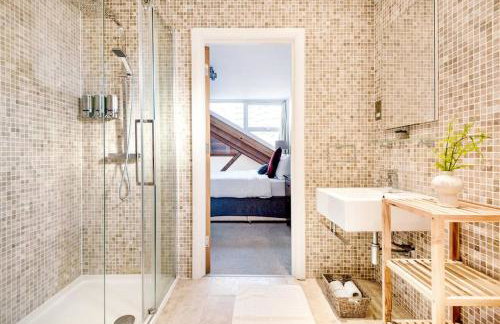 Penthouse Loft apartment with roof terrace Not for events or parties - Foto 21
