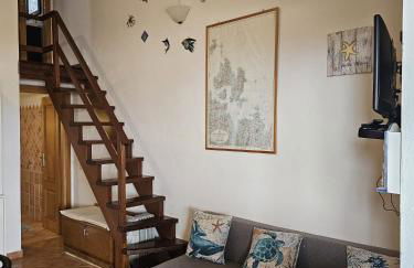 CASA MUGHETTO R5055 WiFi, seafront, private sea access, swimming pool - Foto 19