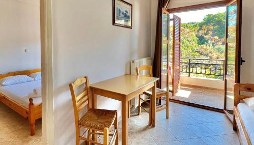 Marinos Studios and Apartments - Foto 3