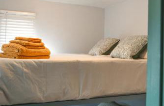 Cozy 3-bedroom family home - sleeps 8, great coffee - Foto 14