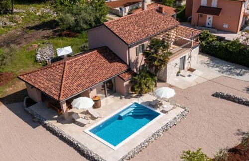 Villa Ulika with Pool - Foto 1