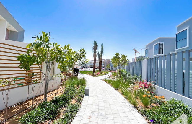 Luxury 1-br Villa in Rukan: Dubai Skyline Views! - Foto 47