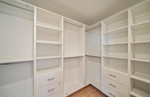 Huge 2000 sqft Luxury & Stylish Condo minutes to New York - Foto 16