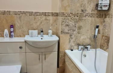 PR 2 bedrooms Modern Home - Foto 27