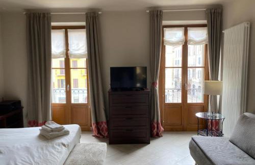 Ripa39 - Ampio Monolocale affaccio Naviglio Grande - Foto 11