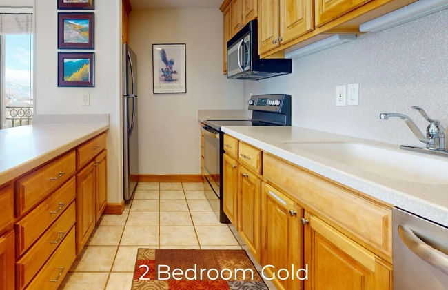 The Landmark - Photo 46