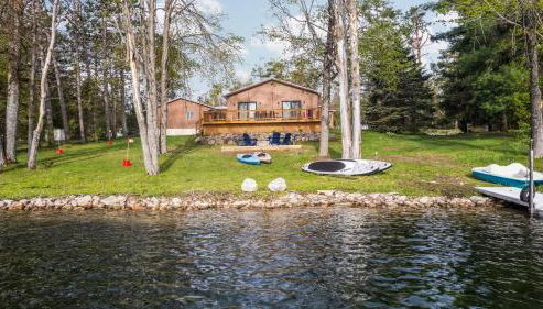 Lake Front ~ Firepit ~ Kayaks ~ SUPs ~ Yard Games - Foto 2, Other