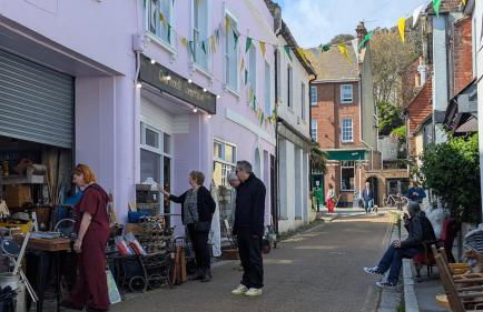 Period Suntrap Gem, Sea View 5 min to Sea and Station - Foto 2