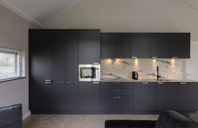 Eco Villa in Latour by Scenic Pond - Photo 7