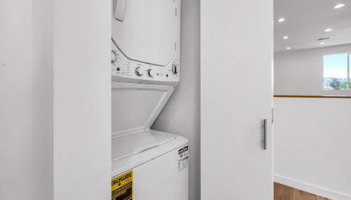 Modern 1BR Loft w Balcony Free Parking Hollywood - Foto 3