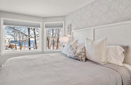 NEW Coastal Retreat w Ocean Views Rooftop Deck - Photo 26