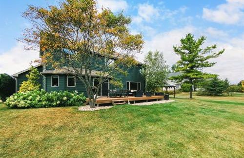 Charming Sister Bay Home Backyard Oasis & HotTub - Foto 63