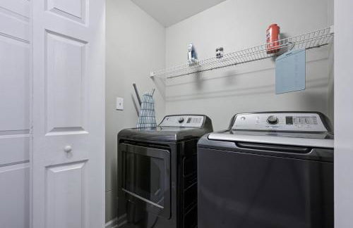 Bright Open House Minutes To Downtown Cartersville - Foto 26