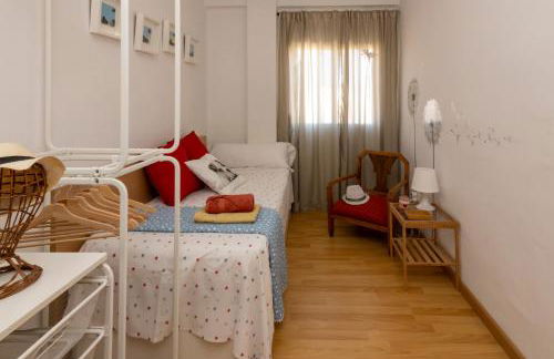 LUMINOSO. COMODO. ACOGEDOR. WIFI. Junto a AVE - Photo 35