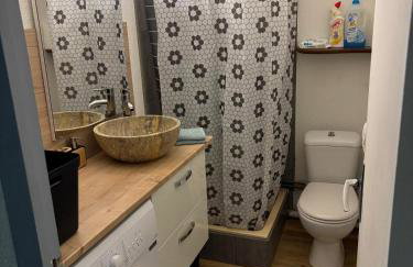 Magnifique studio en bord de mer vue montagne - Foto 12