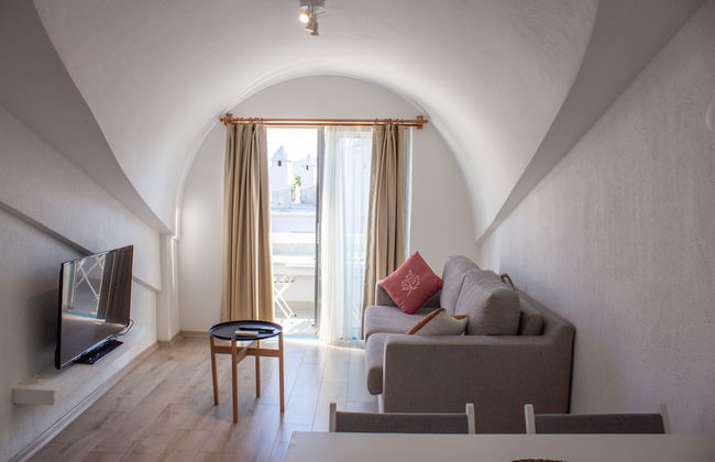 Aloha Suites Mediterranean - Photo 7