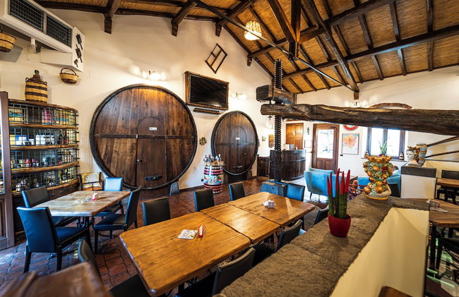 Etna Quota Mille Boutique Hotel, Typical Sicilian Food & Wine - Foto 5