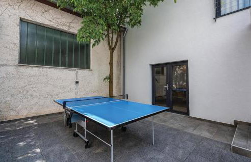 Five-Bedroom Holiday Home In Zminj - Photo 9