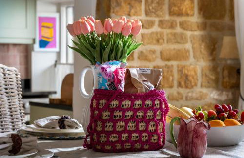 Luxury Boutique Barn Hideaway Near Bourton with Hot Tub - Foto 15