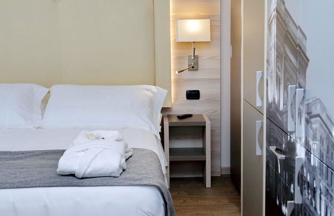 Duomo Hotel & Apartments - Photo 4