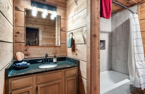 Unwind in Nature Arcade Adventure & Hot Tub - Foto 22